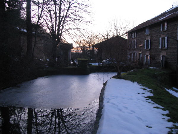 le canal sous la glace