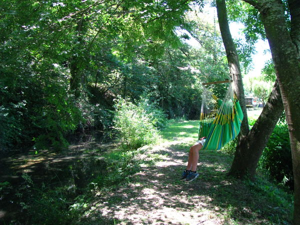 repos dans le parc-gite grande capacité campagne