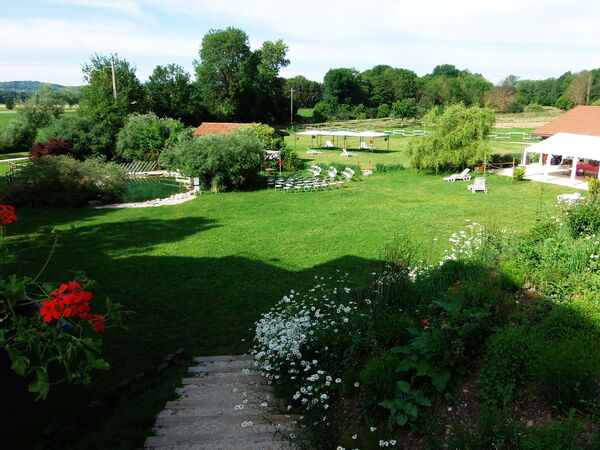 parc du moulin piongo en is&egrave;re mariage