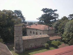 Le Chateau de Jarcieu (à 25 km)