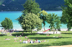 1 Le lac d'Aiguebelette (à 77km)