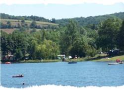 Le plan d'eau (base de loisirs) &agrave; Roybon (&agrave; 20km)